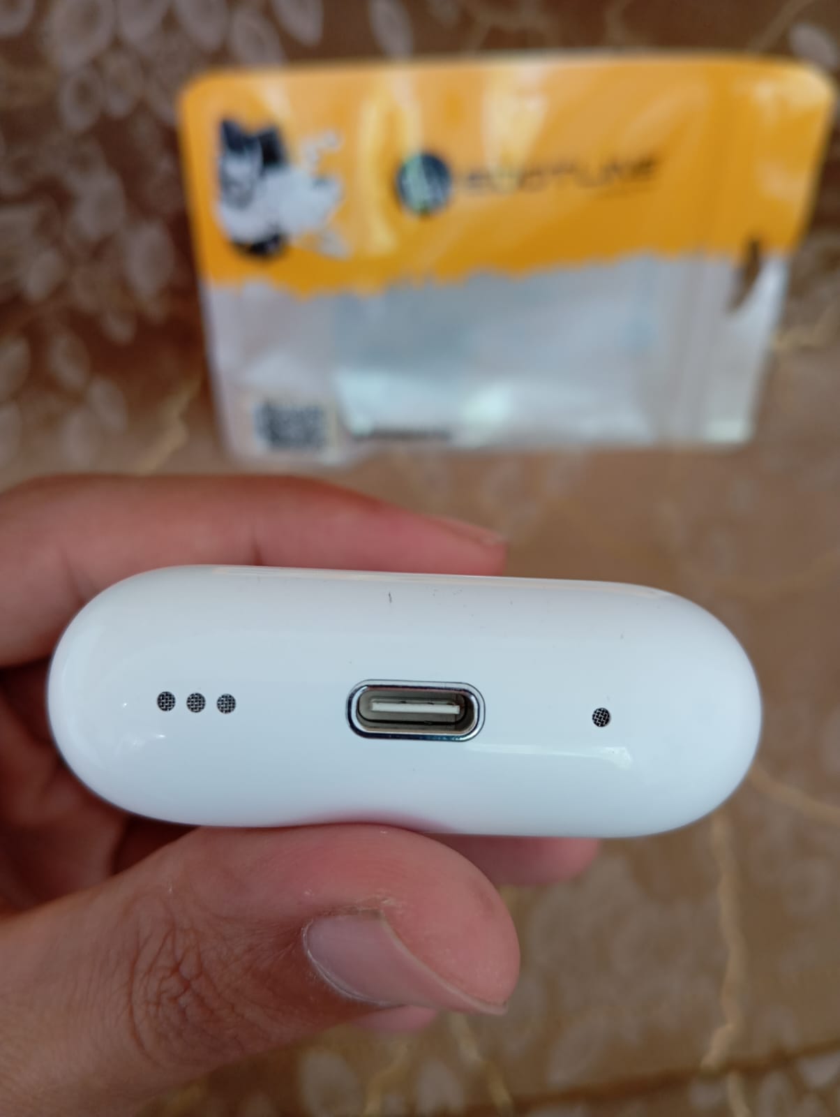 Edotline Pro 2 Wireless Earbuds | White