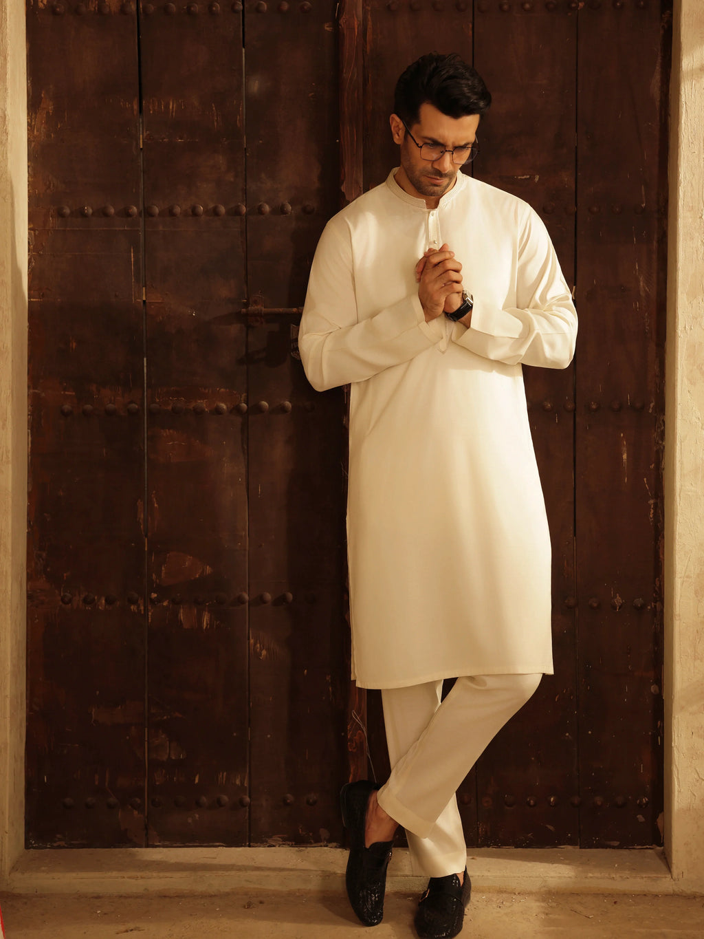 Embroidered Dobby Waistcoat Suit - ECMTWCS5-032