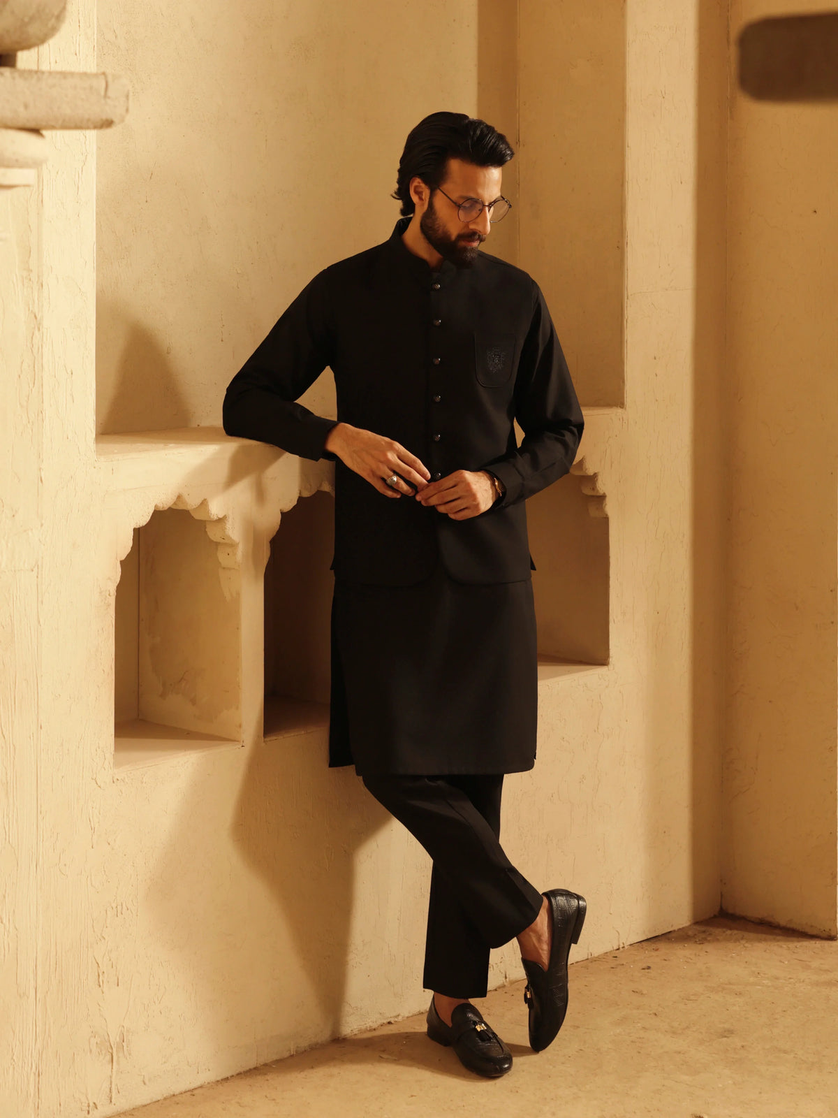 Embroidered Dobby Waistcoat Suit - ECMTWCS5-033